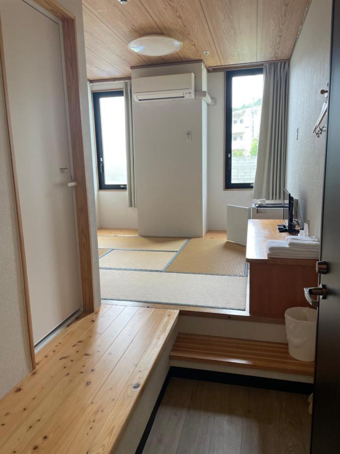 Pangoo Onna Japanese Style Hotel Экстерьер фото